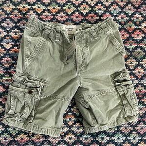 Abercrombie & Fitch Men's Sage Green Cargo Shorts
